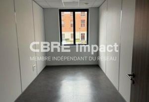 Location bureaux Reims - Proche gare TGV et 20 places de parking