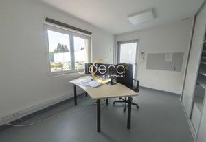 Location bureau Aulnat - Proche A71, A72 et A75