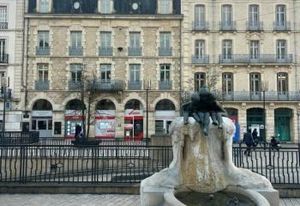 Location bureaux Dijon Centre - Place Darcy - Proche gare et tramway