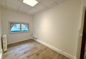 Bureau à louer Paris 17 - Proche Porte de Champerret