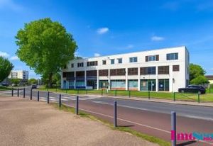 Location bureau Bordeaux Caudéran - Proche centre commercial