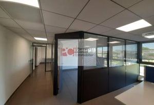 Location bureaux Nîmes - Proche gare TGV et autoroute