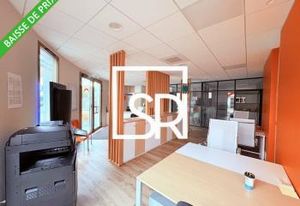 Location bureau Clermont-Ferrand - Quartier Les Salins, proche tram et bus