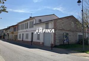 Vente bureaux Cugnaux - Proche commerces et transports