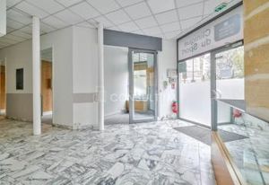 Vente boutique d'angle Paris 13 - M° Saint Marcel