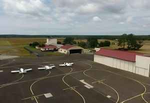 Hangars et terrain à louer Biscarrosse - Aérodrome stratégique