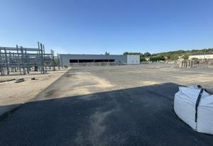 Bâtiment d'activités à vendre Yzeures-sur-Creuse - Terrain clos 13 458 m²