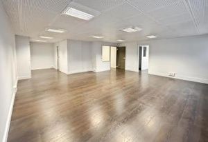 Bureaux à louer Paris 15 - Proche métro Porte de Versailles