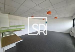 Location bureaux Cournon-d'Auvergne - Proche A75, A71, A89 et BHNS