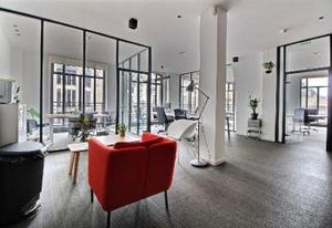 Location bureaux Paris 2 - Immeuble en pierre de taille