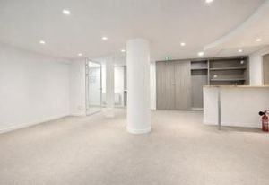 Location bureaux Paris 17 - Proche Parc Monceau et transports
