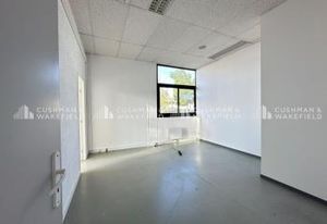 Location bureaux Eckbolsheim - Proximité tram, bus et autoroute