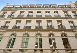 Location bureaux Paris 9 - Proche gare Saint-Lazare