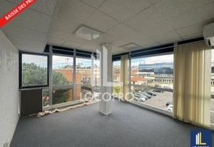 Location bureaux Saint-Laurent-du-Var - Proche autoroute A8