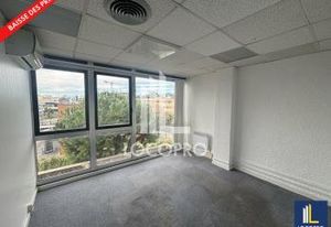 Location bureaux Saint-Laurent-du-Var - Proche autoroute A8