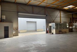 Location entrepôt Bordeaux - Proche gare et rocade