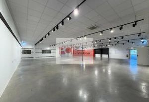 Local commercial à louer Nîmes - Proche RN113