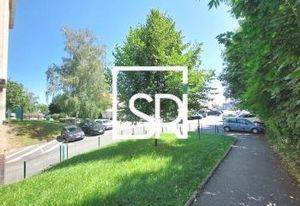 Location bureaux Clermont-Ferrand - Proche A89, A71, bus et tramway