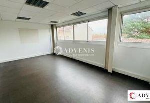 Bureaux à louer Lormont - Proche Tram A et rocade