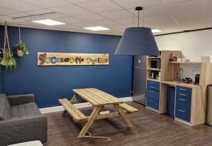 Location bureaux Courbevoie - Proche transports en commun