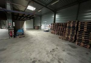Local d'activité à louer Vienne - Proximité gare et A7