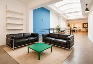 Location bureaux Paris 18 - Proche Pigalle, accès direct sur rue