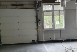 Local d'activité à louer Meylan - 431 m² - 3 portes sectionnelles