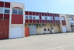 Local d'activité et bureaux à louer Aix-en-Provence - Proximité axes routiers