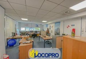 Location bureaux Marseille 16 - Proche A50, tunnel du Prado et aéroport de Marignane