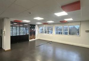 Location bureaux Saint-Grégoire - Proche rocade et halage