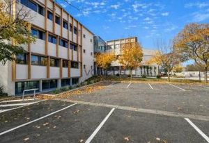 Location bureaux Blagnac - Proche aéroport et ligne de bus 30