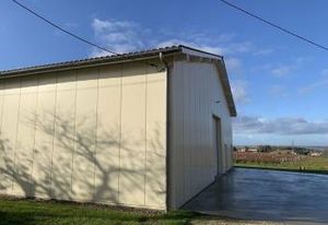 Immeuble d'activité à louer Villeneuve - Proche A10 et D137