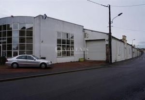 Vente local d'activité Cognac - Proche gare et route d'Angoulême