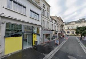 Local commercial à louer Rochefort - Hyper centre