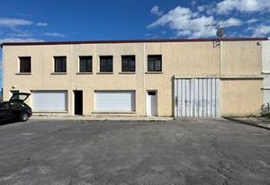 Local d'activité à louer Reims - Cour de 500 m²