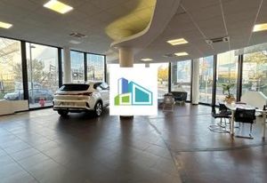 Local commercial à louer Marseille 10 - Proche axes autoroutiers