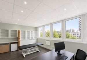 Vente murs bureaux Paris 18 - Proche M° Max Dormoy