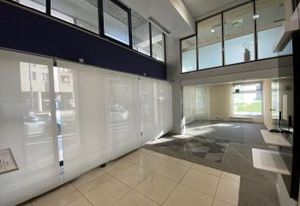 Local commercial à louer Montigny-le-Bretonneux centre-ville