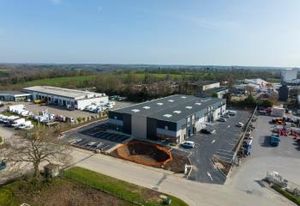 Location local d'activité Quimper - Proche RN165