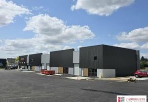Cellules d'activité à vendre La Mézière - Route du Meuble