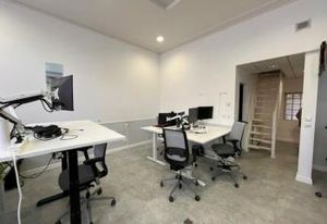 Vente bureau Vannes - Centre-ville, proche transports et commerces