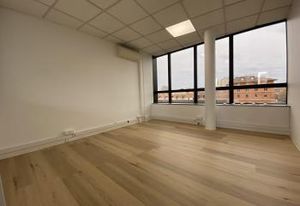 Location bureau Toulouse - Proche métro Saint-Cyprien