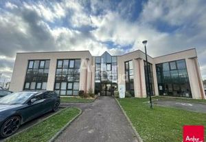 Vente bureaux Cesson-Sévigné - Accès rocade et 5 parkings