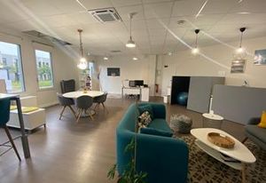 Vente bureaux Saint-Genis-Laval - Proche bus TCL