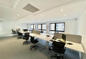 Location bureaux Neuilly-sur-Seine, proche métro Les Sablons