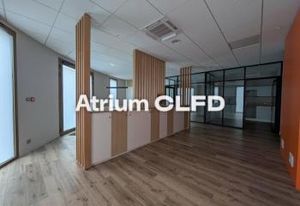 Location bureaux Clermont-Ferrand - Proche centre-ville et bus