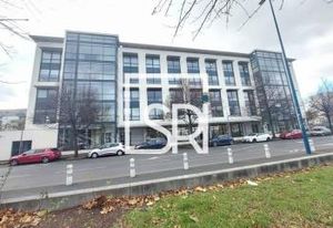 Location bureaux Clermont-Ferrand - Proche transports en commun