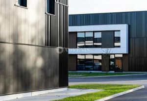 Location entrepôt Bondues - Proximité A22 et visibilité autoroute