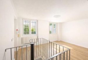 Location bureau Paris 2 - Cour paisible