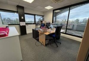 Location bureaux Floirac - Proche rocade et tramway A